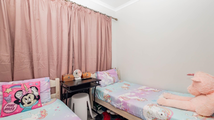 2 Bedroom Property for Sale in Burgundy Estate Western Cape